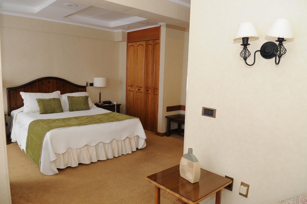 Hotel Finis Terrae プンタアレナス エクステリア 写真